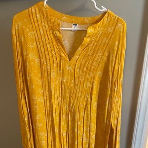 Knee length yellow dress